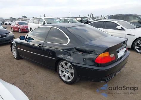 2001 BMW 325Ci z USA, uszkodzony, nr VIN WBABN33471JW49409